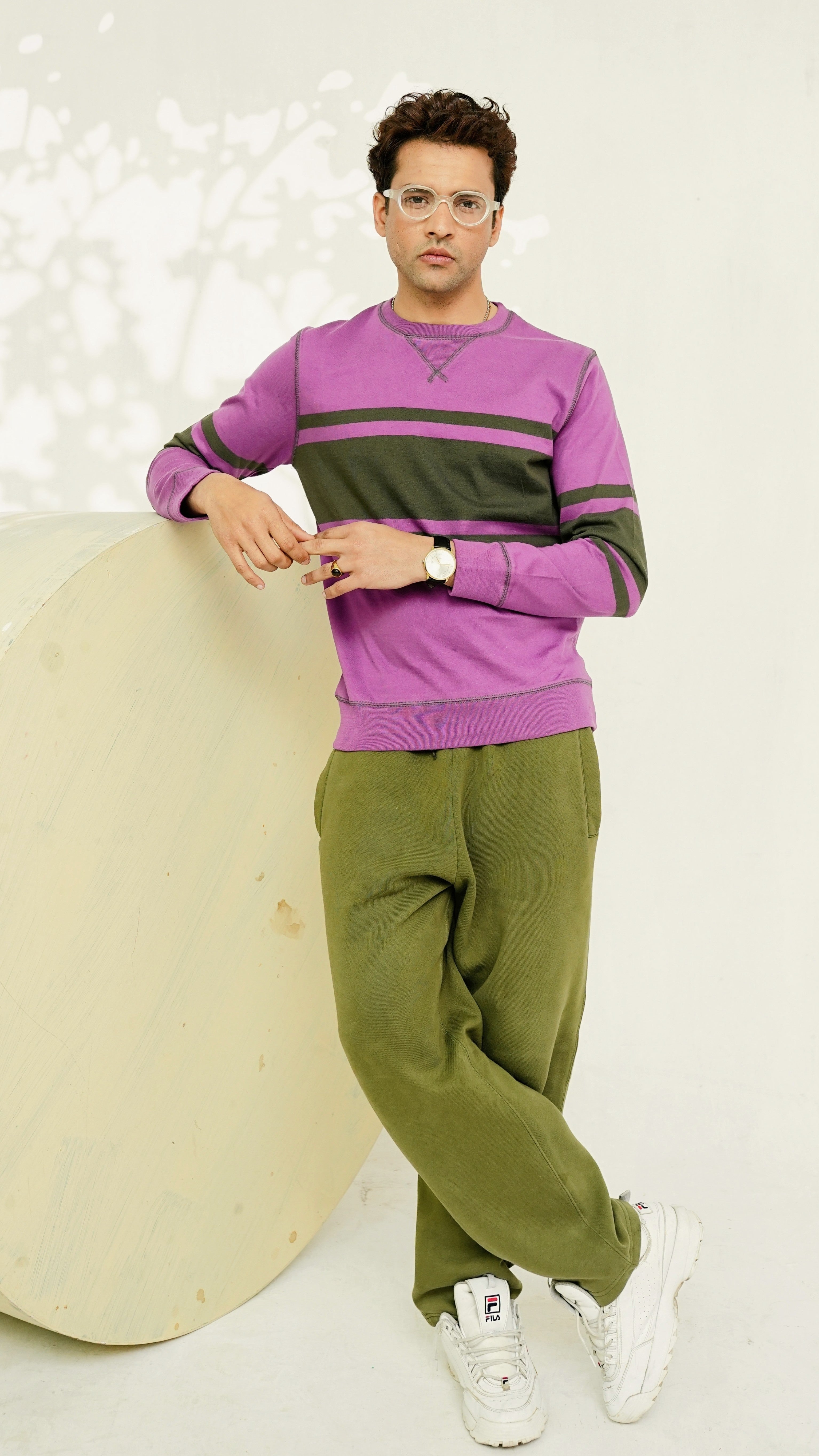 Casual Sweatshirt - Unixex