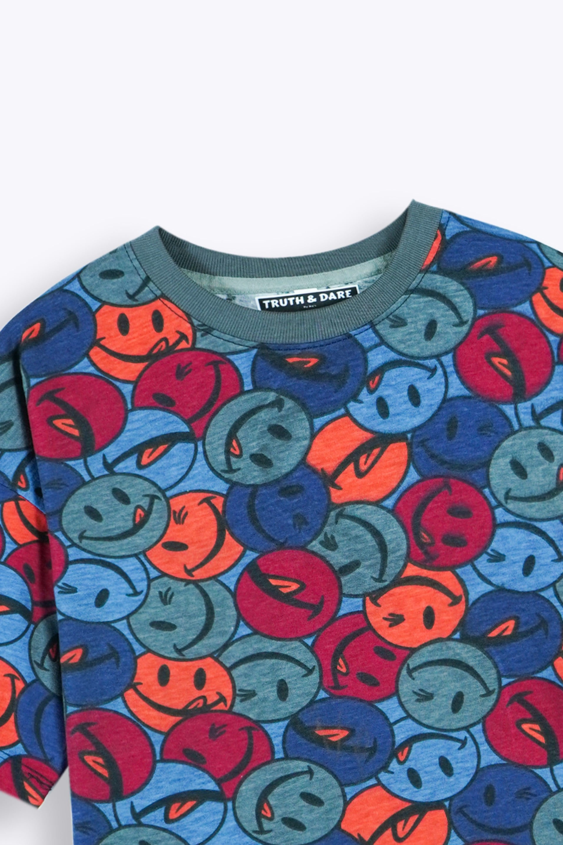 Girls Drop shoulder Smiley T-Shirt