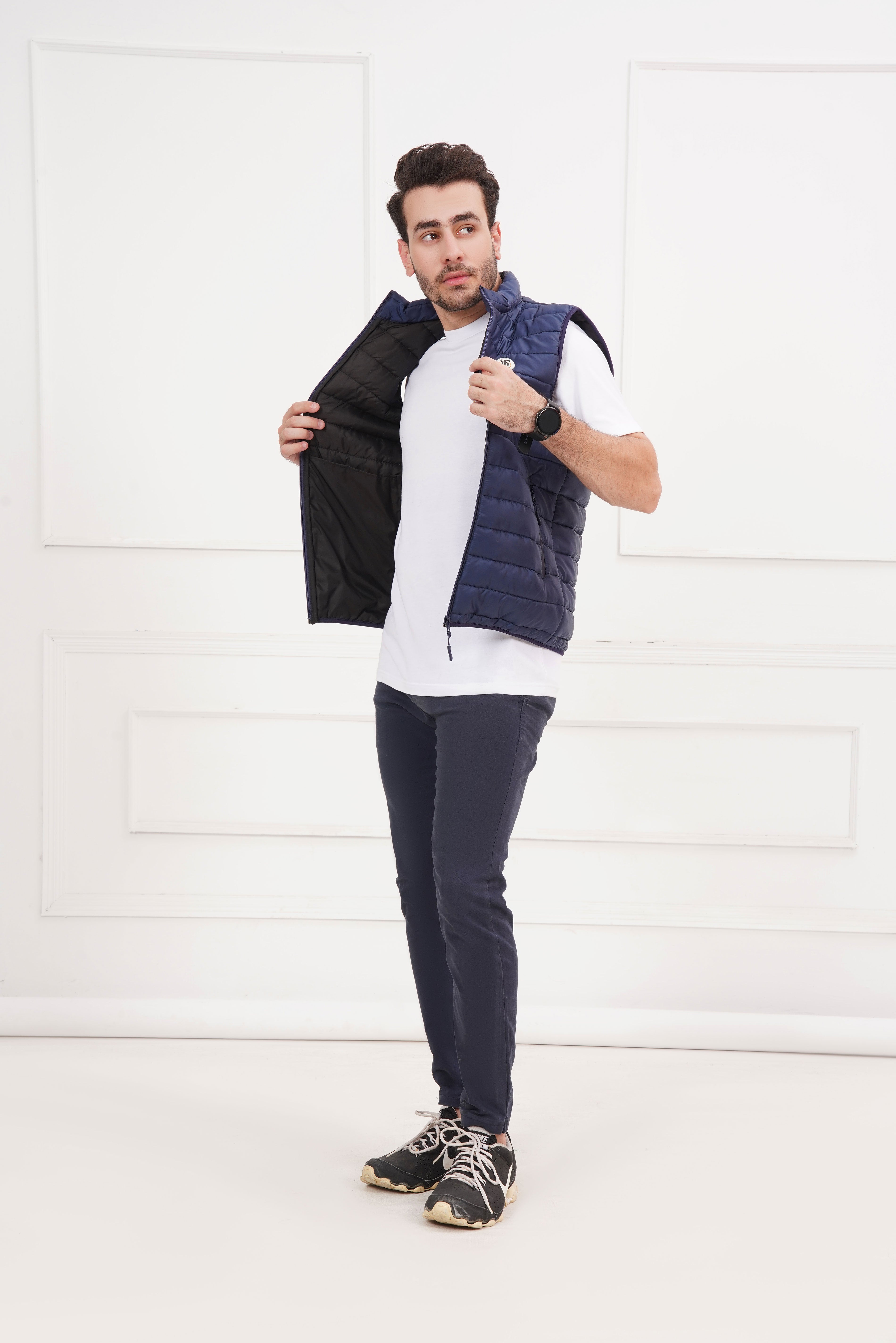 Navy Puffer Gilet