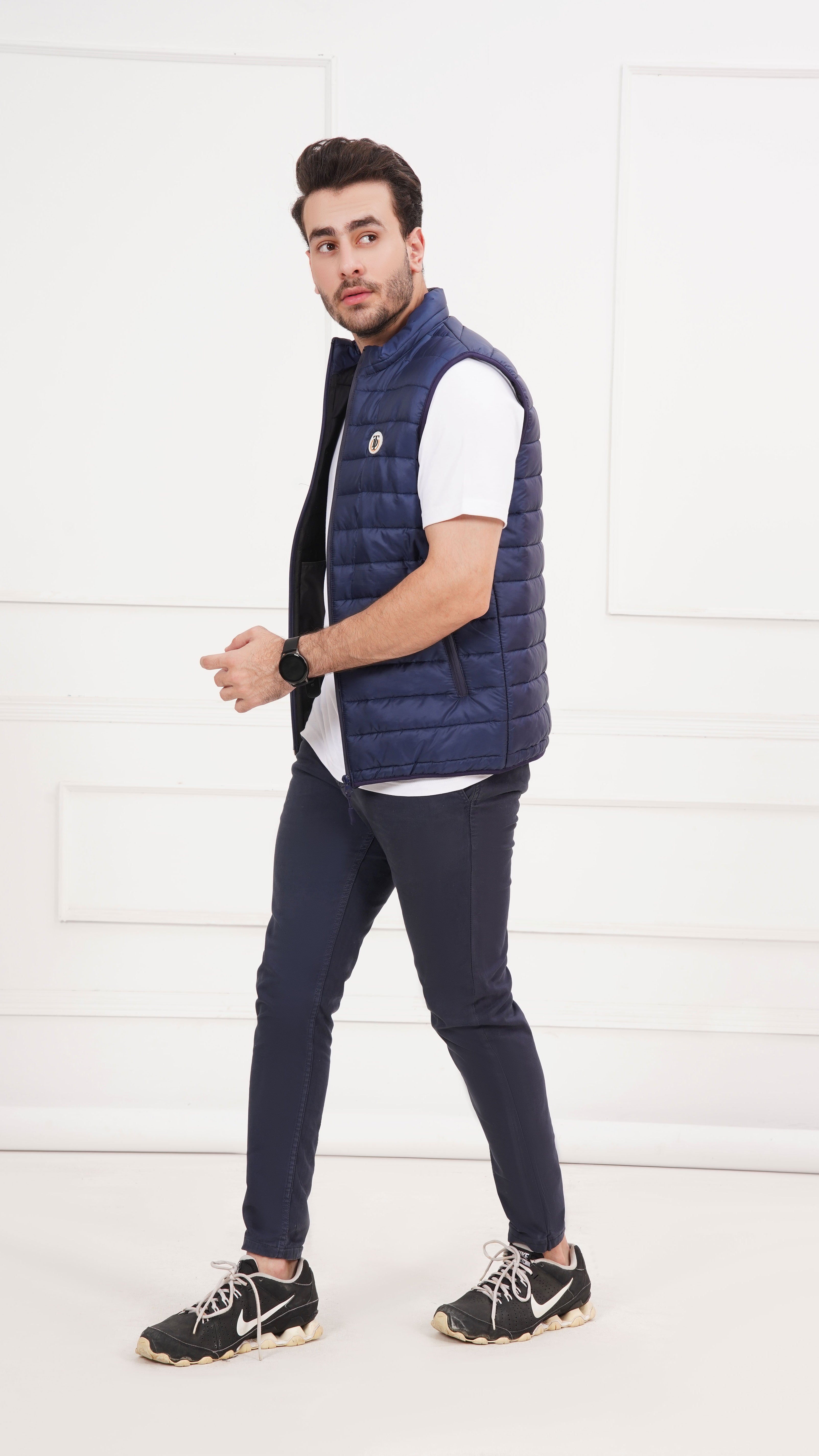 Navy Puffer Gilet