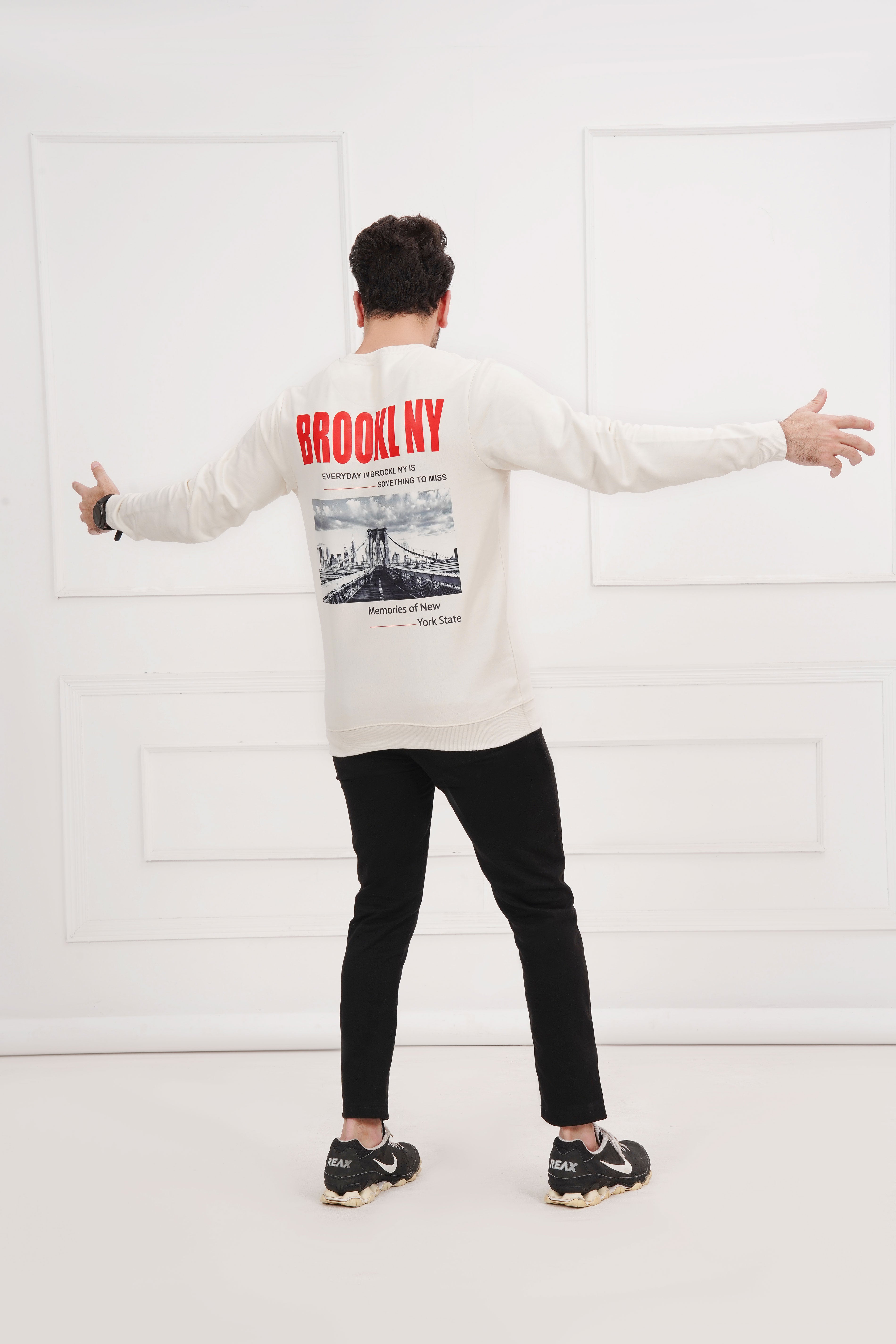 OFF WHITE Fleece Sweatshirt