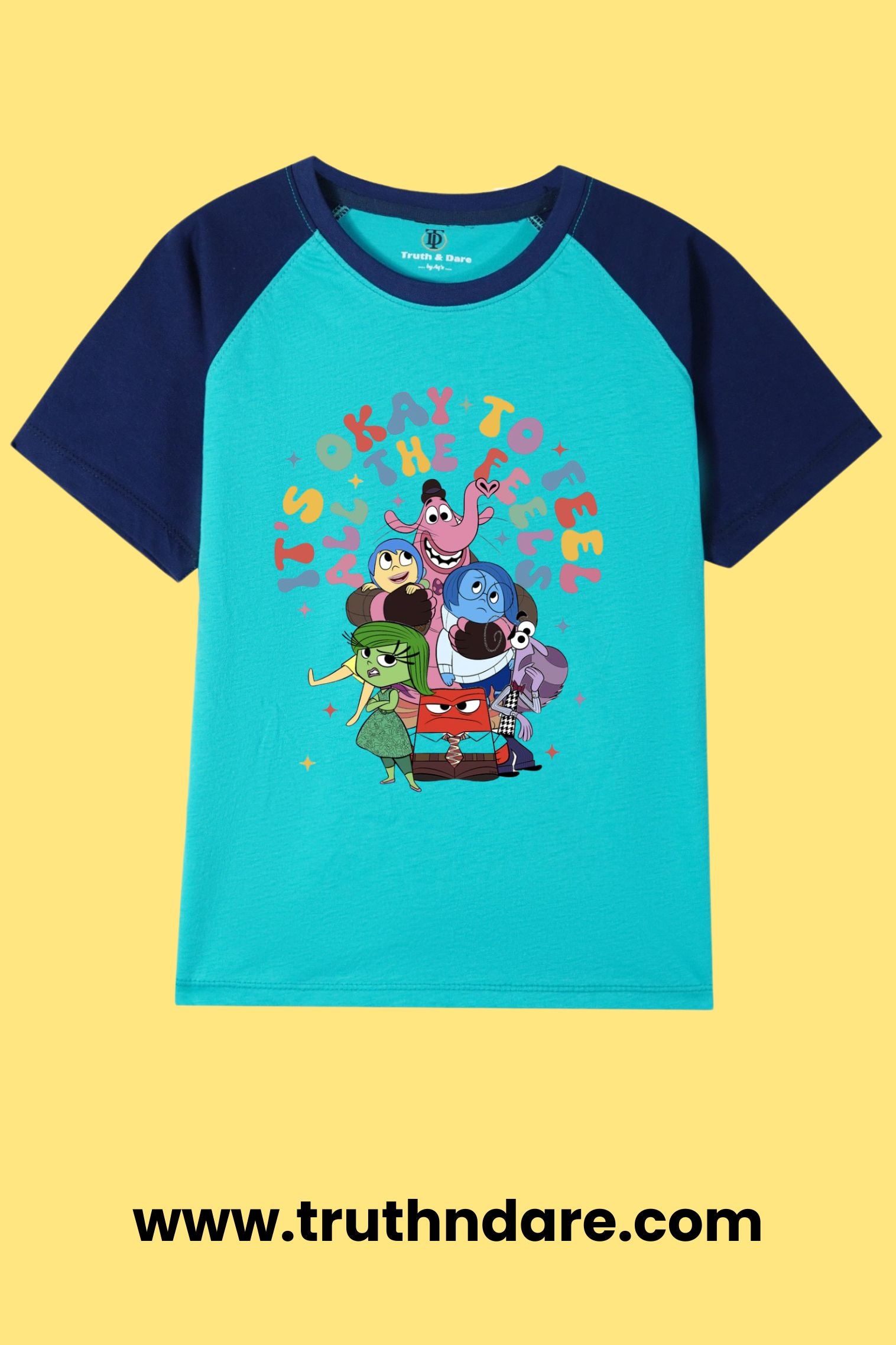 Graphic Raglan