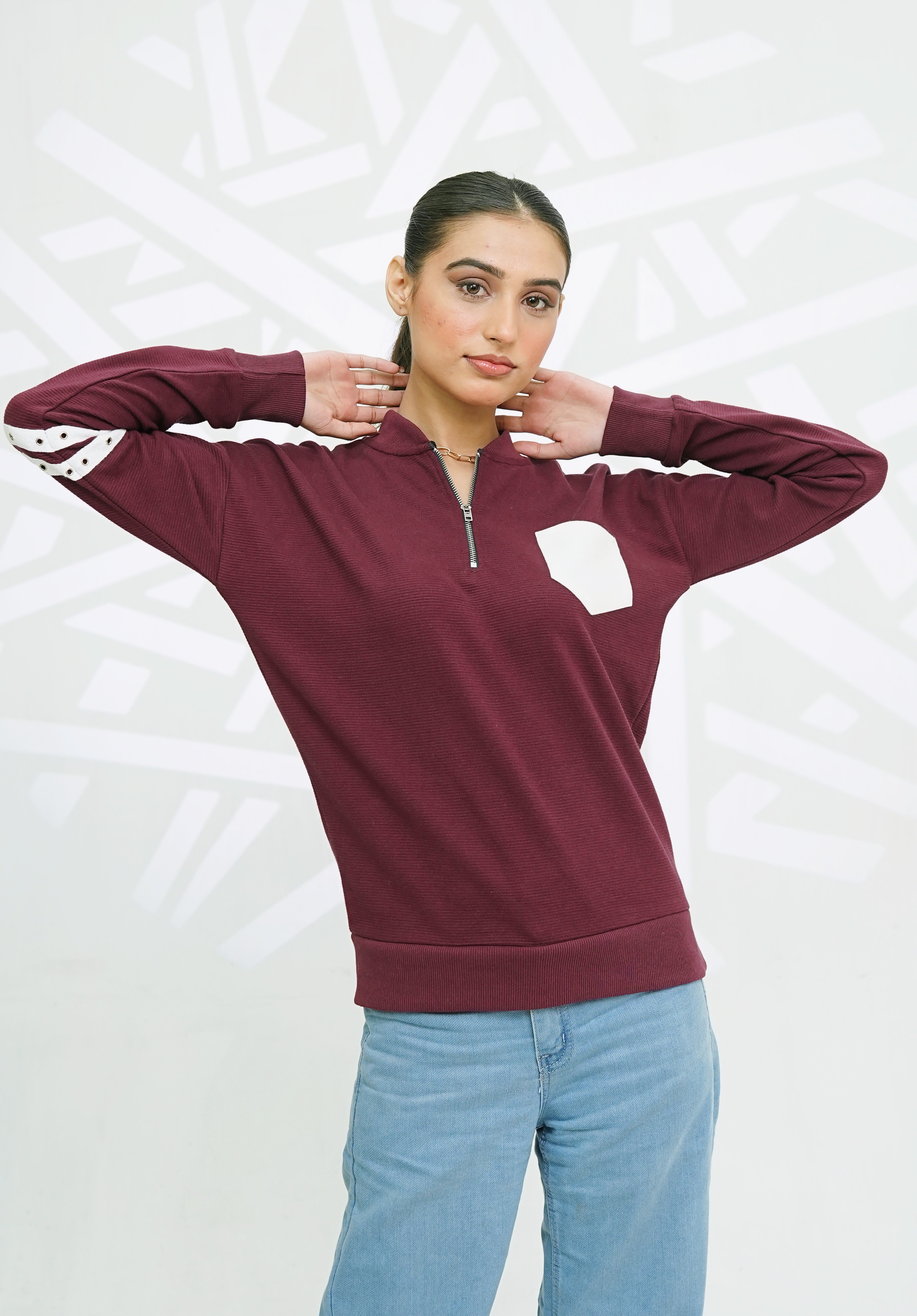 Women’s Haley Collar Sweatshirt in Maroon
