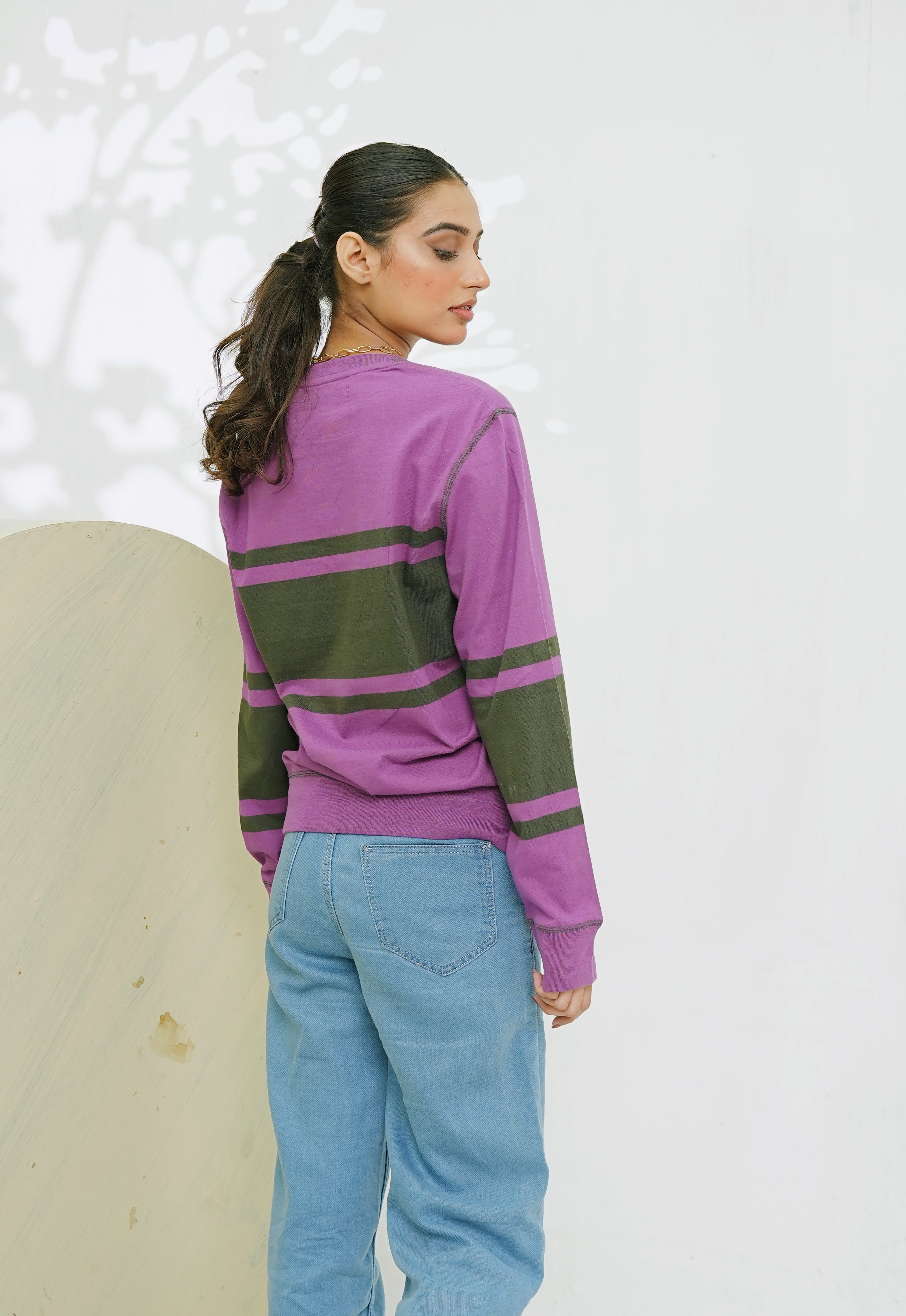 Casual Sweatshirt - Unixex
